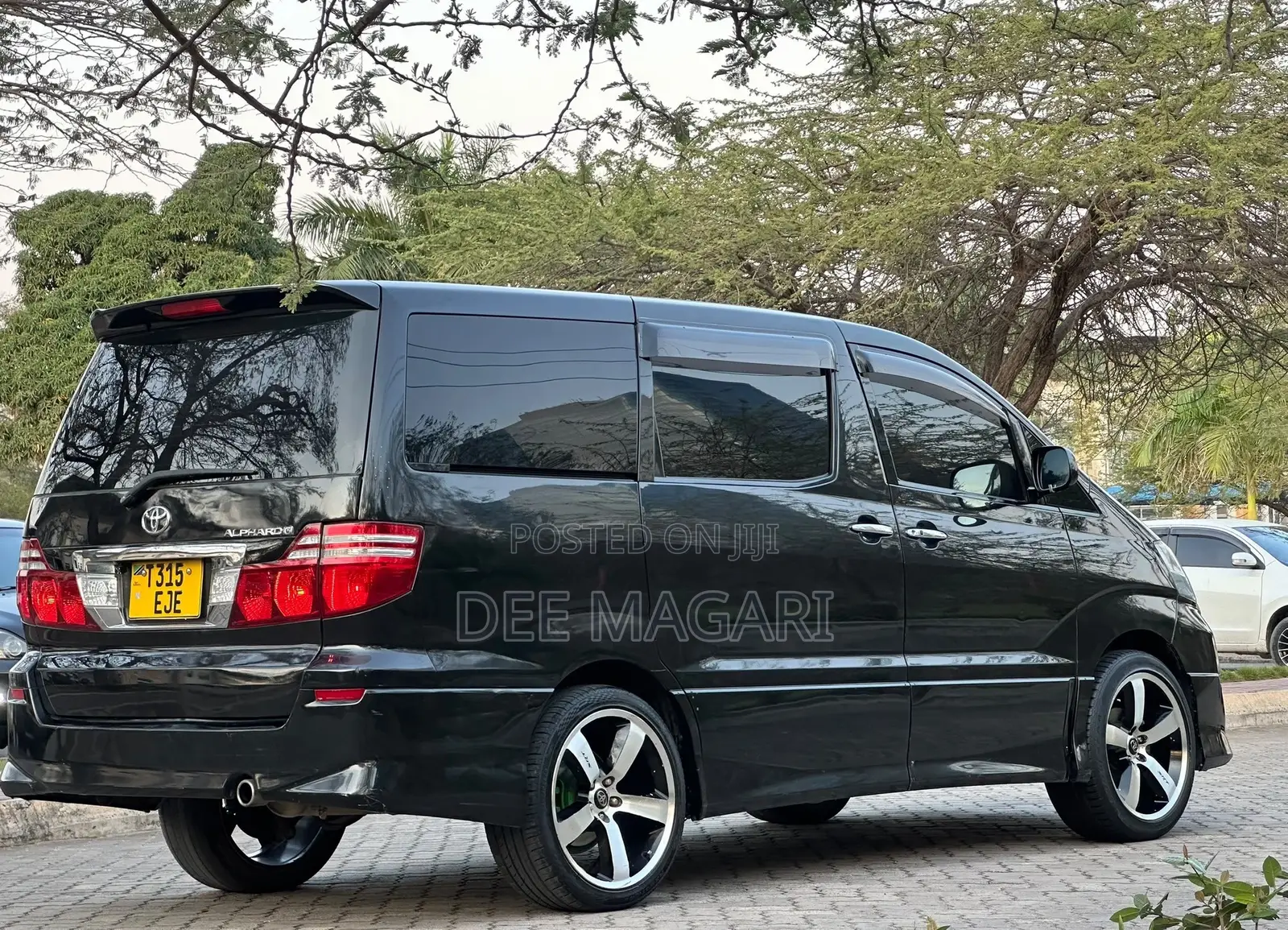 Toyota Alphard 2006 Black