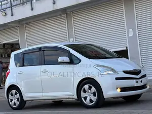 Toyota Ractis 2007 White