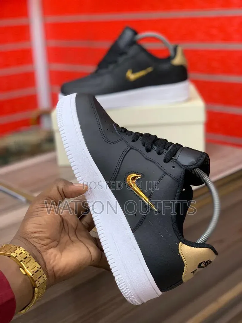 AIRFORCE 1 ORIGINAL Men's Leather Shoes or Sneakers or Raba Very Hot