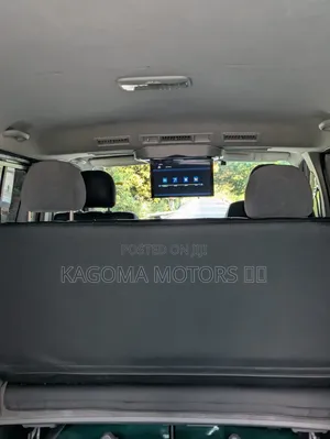 Toyota Quantum 2005 Silver