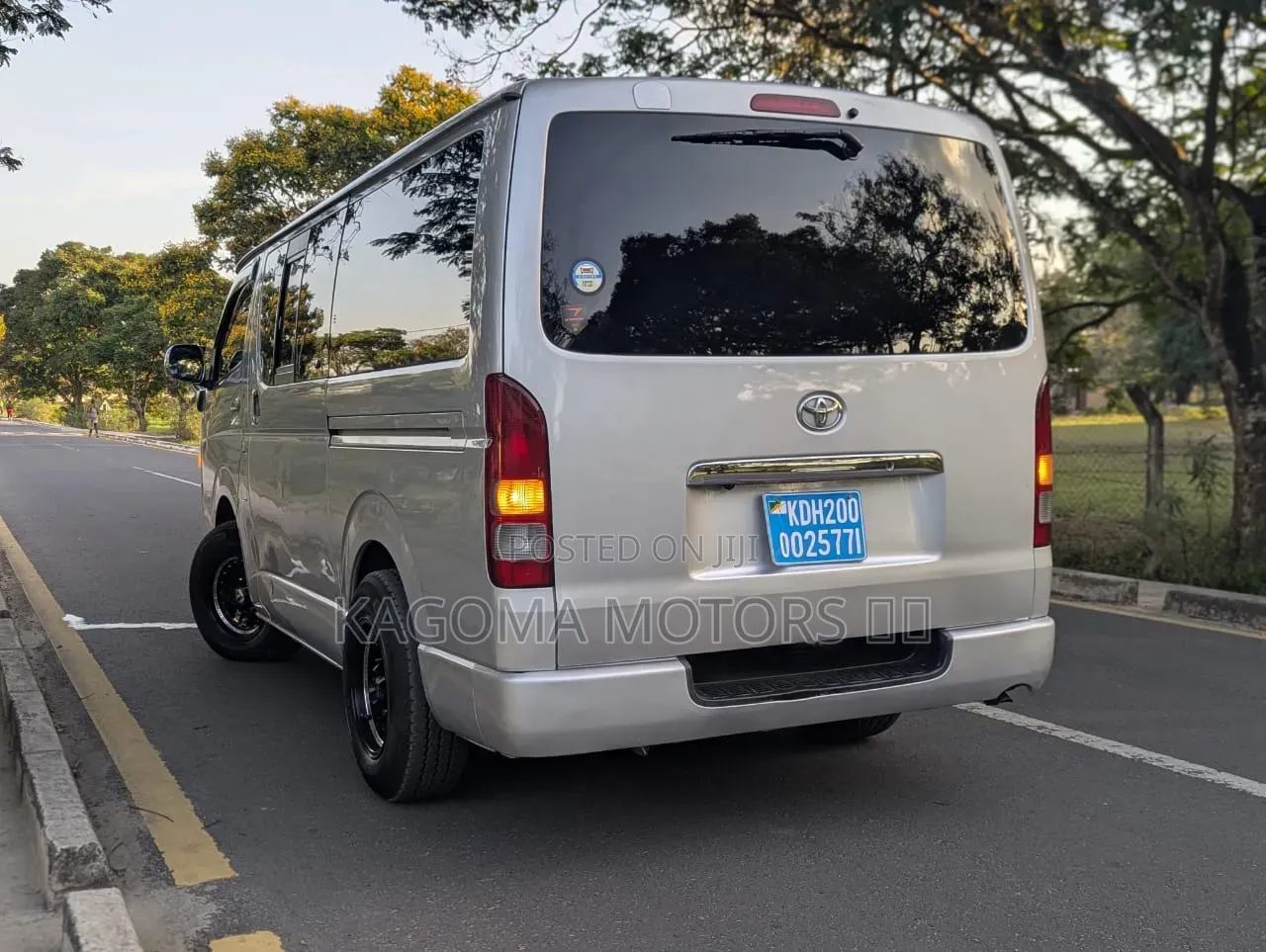 Toyota Quantum 2005 Silver