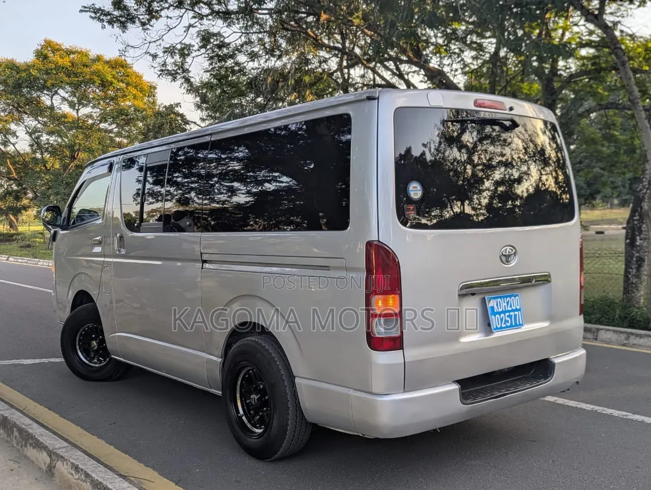 Toyota Quantum 2005 Silver