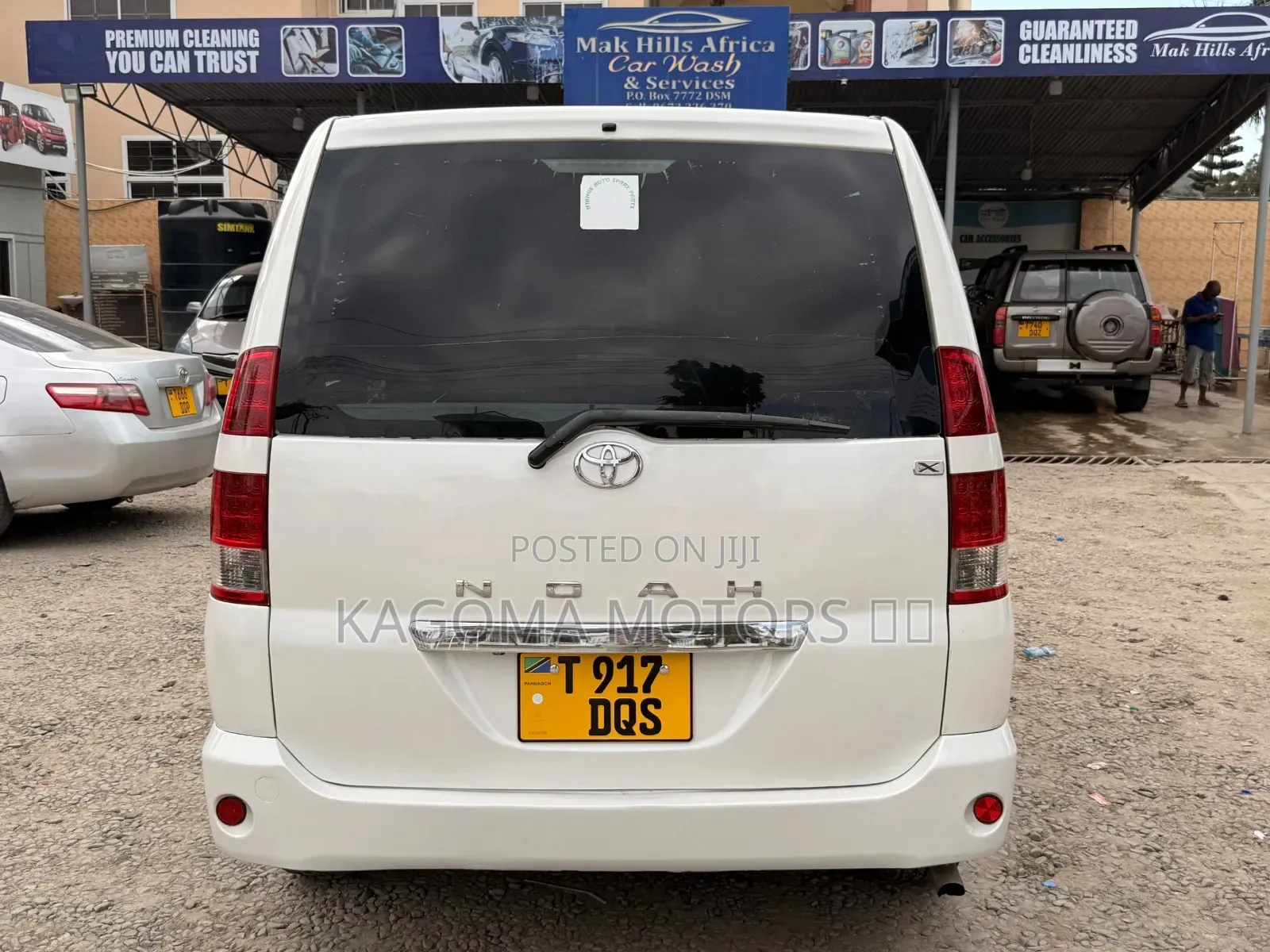 Toyota Noah 2008 White
