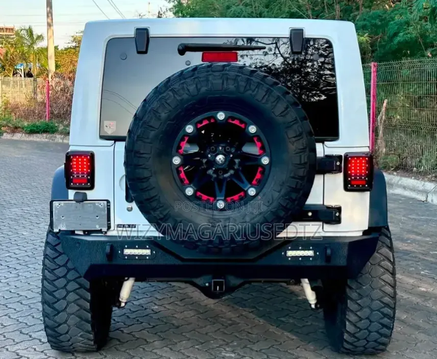 Jeep Wrangler 2017 Off white