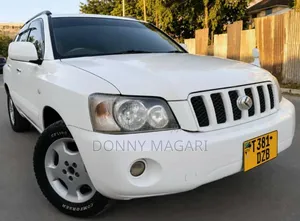Toyota Kluger 2006 White