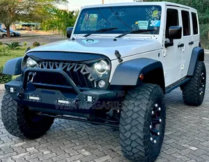 Jeep Wrangler 2017 Off white