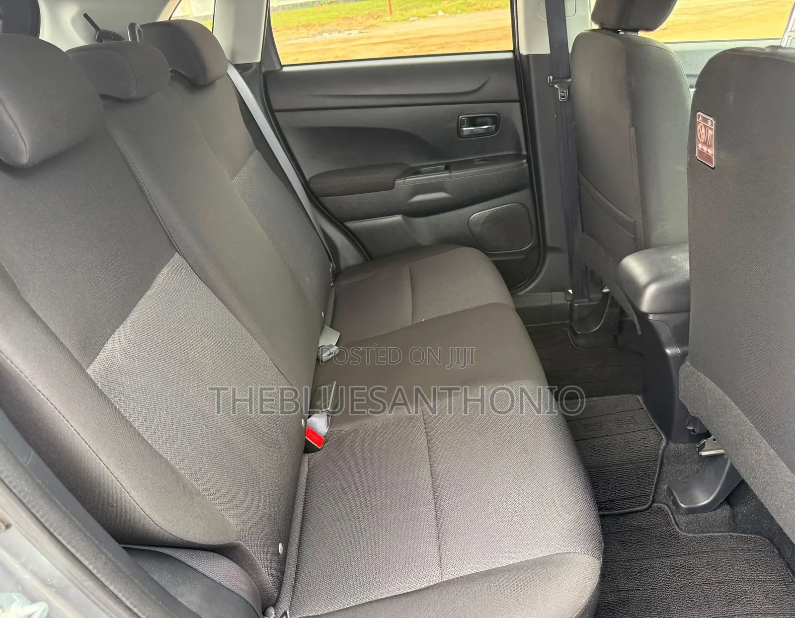 Mitsubishi RVR 2.0 2011 Gray
