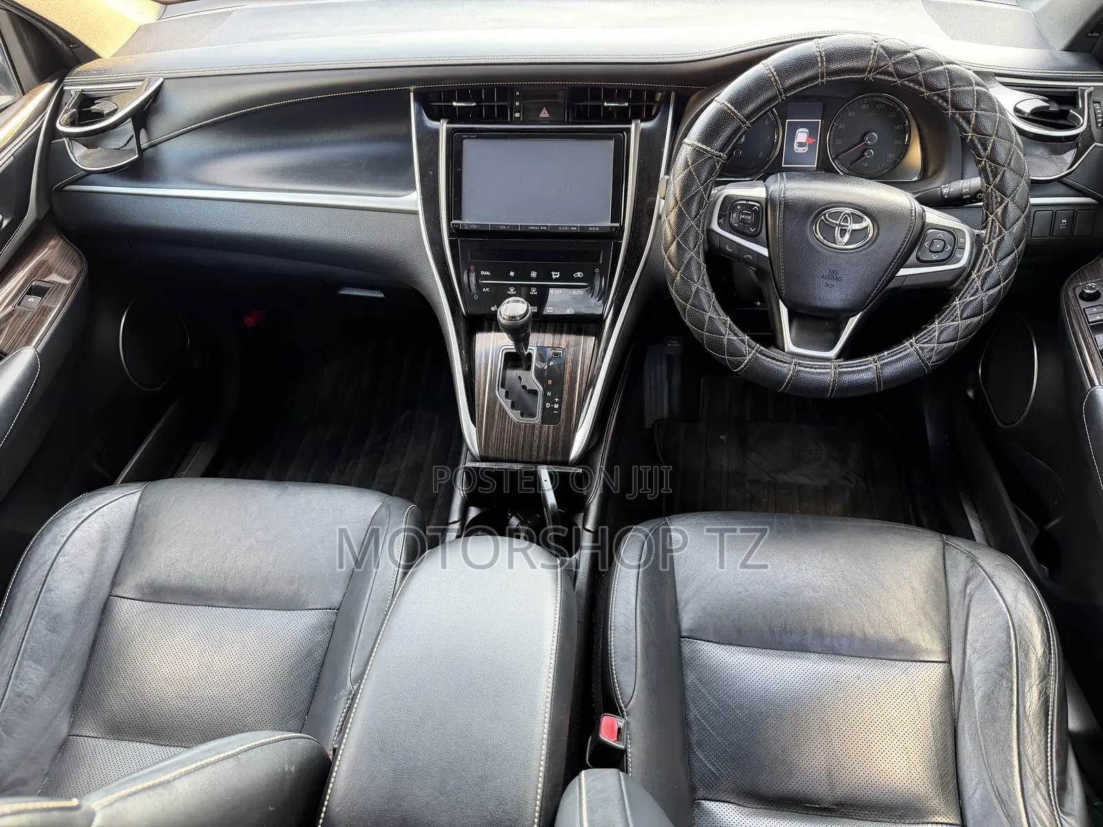 Toyota Harrier 2.0 2016 White