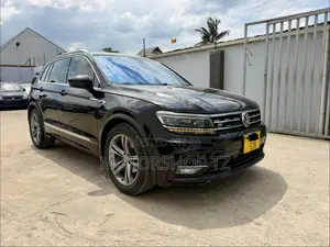 Volkswagen Tiguan 2.0T S AWD 4MOTION 2018 Black