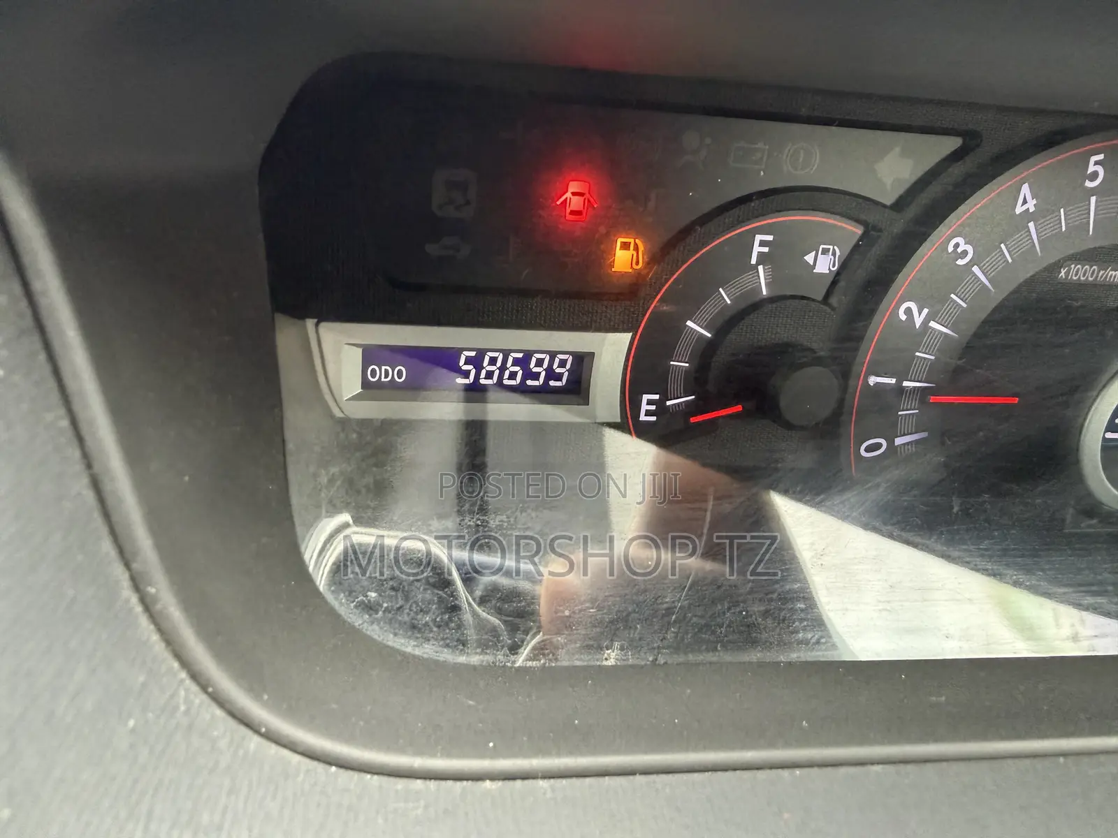 Toyota Noah 2.0 143hp FWD (8 Seater) 2008 Black