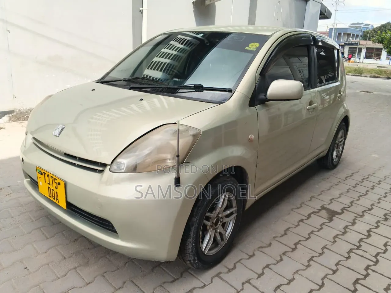 Toyota Passo 2005 Silver