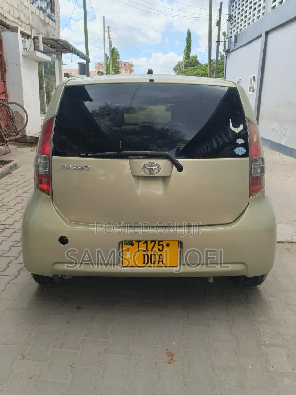 Toyota Passo 2005 Silver