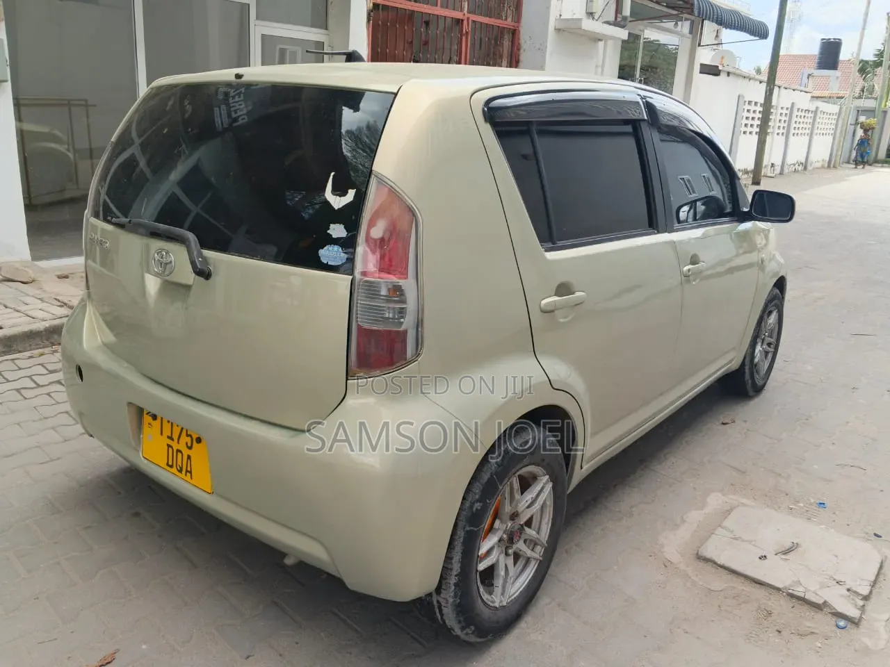 Toyota Passo 2005 Silver