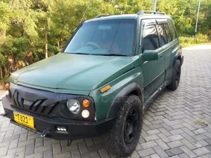 Suzuki Escudo 1998 Black