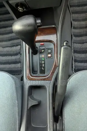 Toyota Carina 2001 Silver