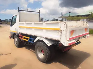 Canter Tipper Dump 4d33 2 1⁄2