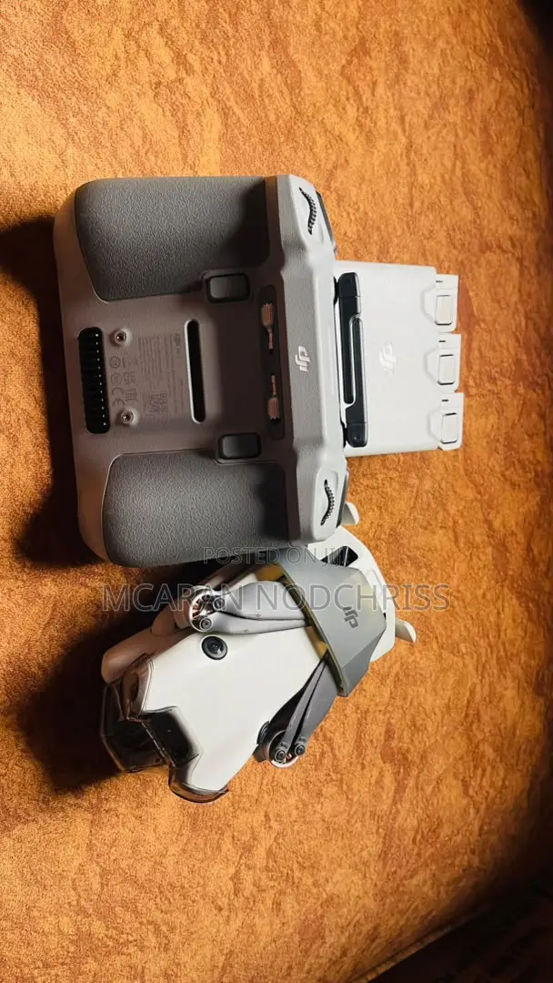 Mini 4 Pro Fly More Combo