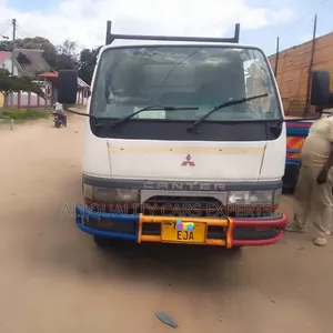 Canter Tipper Dump 4d33 2 1⁄2
