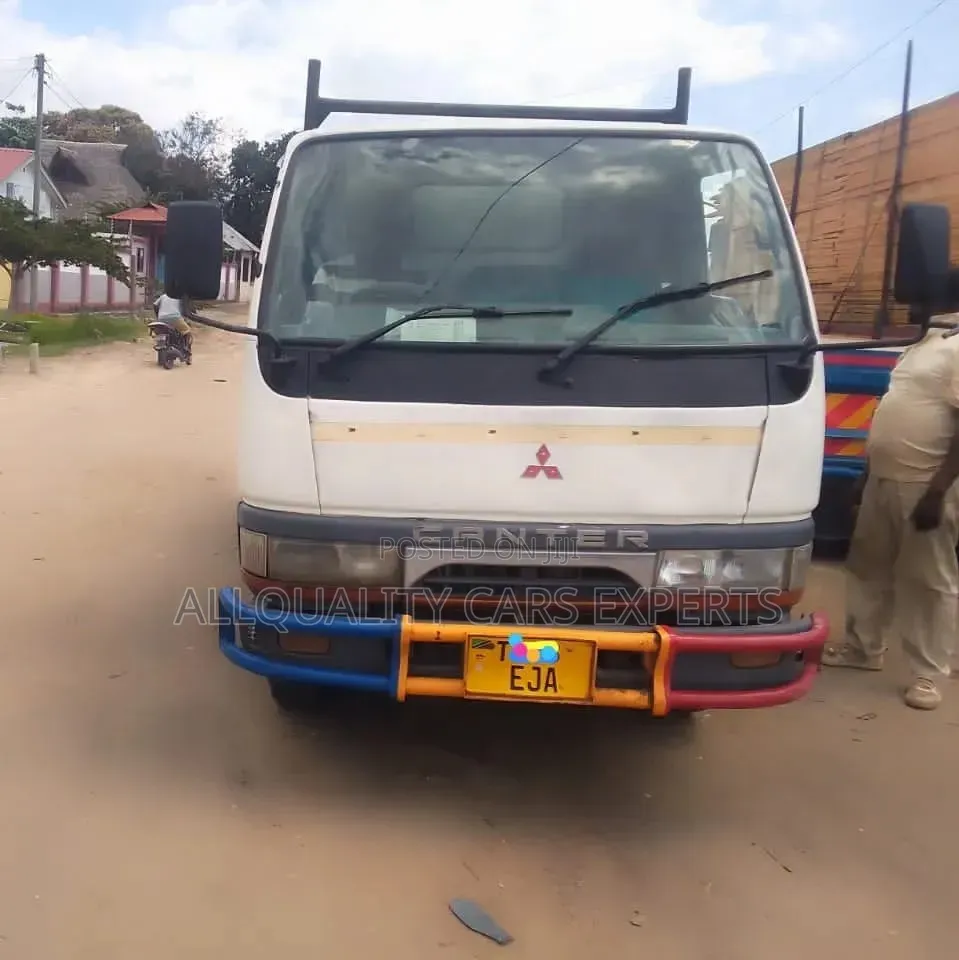 Canter Tipper Dump 4d33 2 1⁄2