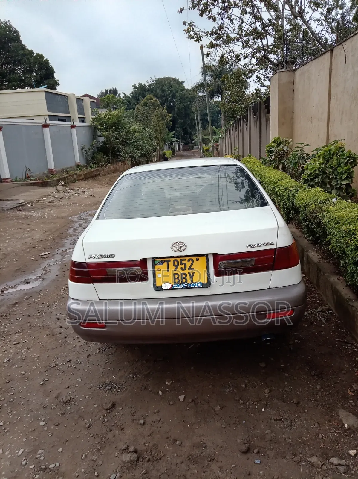 Toyota Premio 2001 White