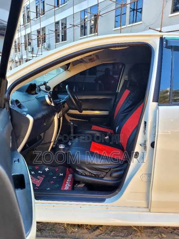 Toyota IST 2005 Pearl