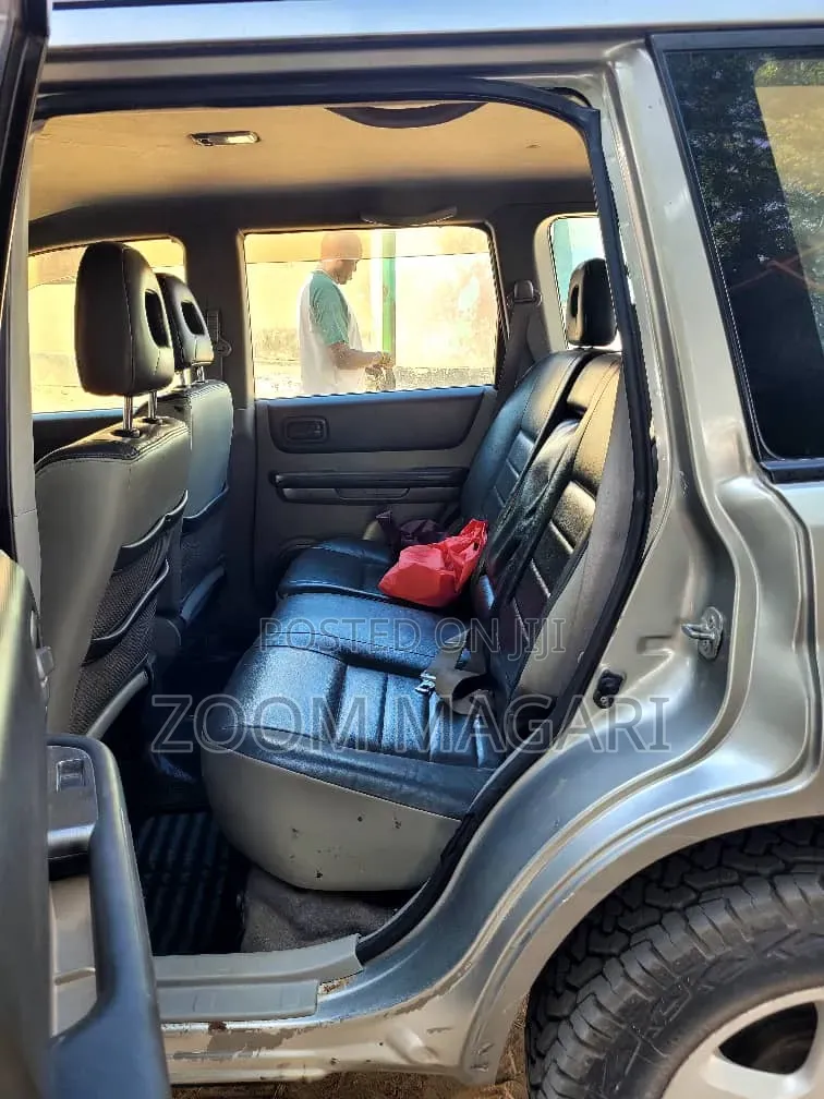 Nissan X-Trail 2004 Gray