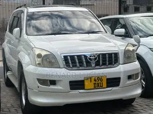Toyota Land Cruiser Prado 2005 White
