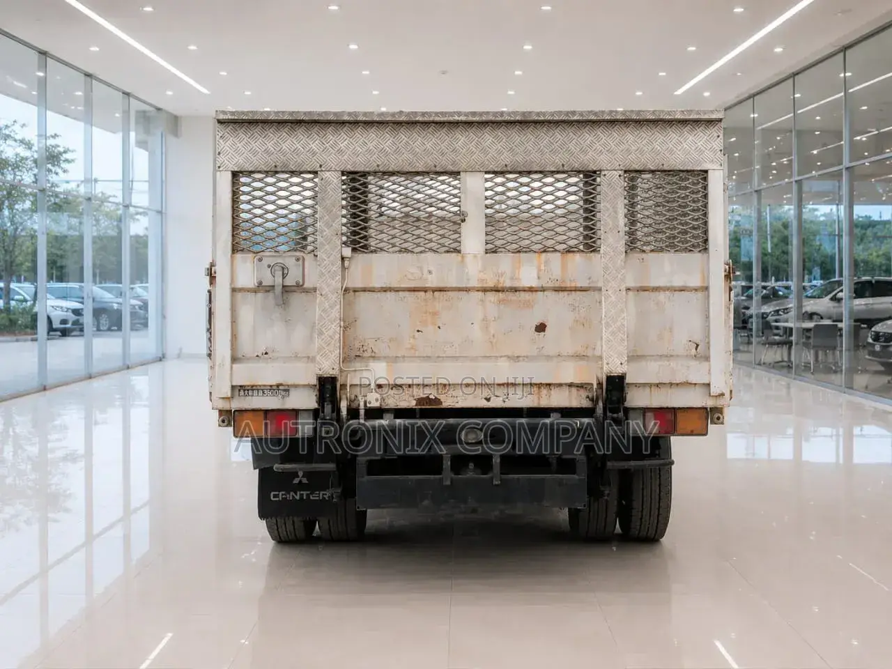Mitsubishi Canter