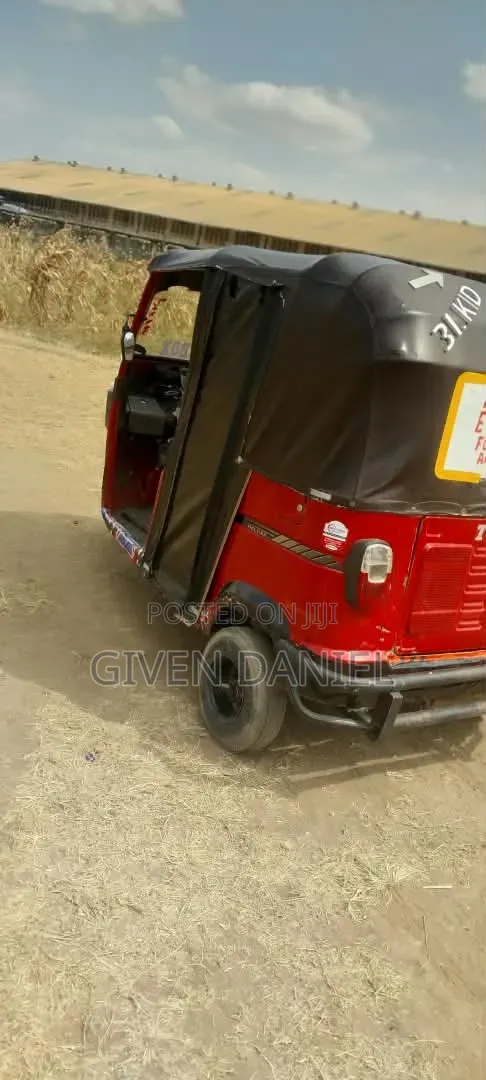 TVS King Deluxe Plus iTouch Start 2024 Red