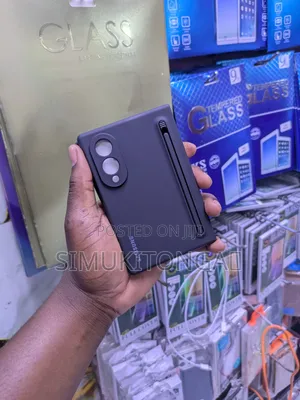 Fold 8 Original Case