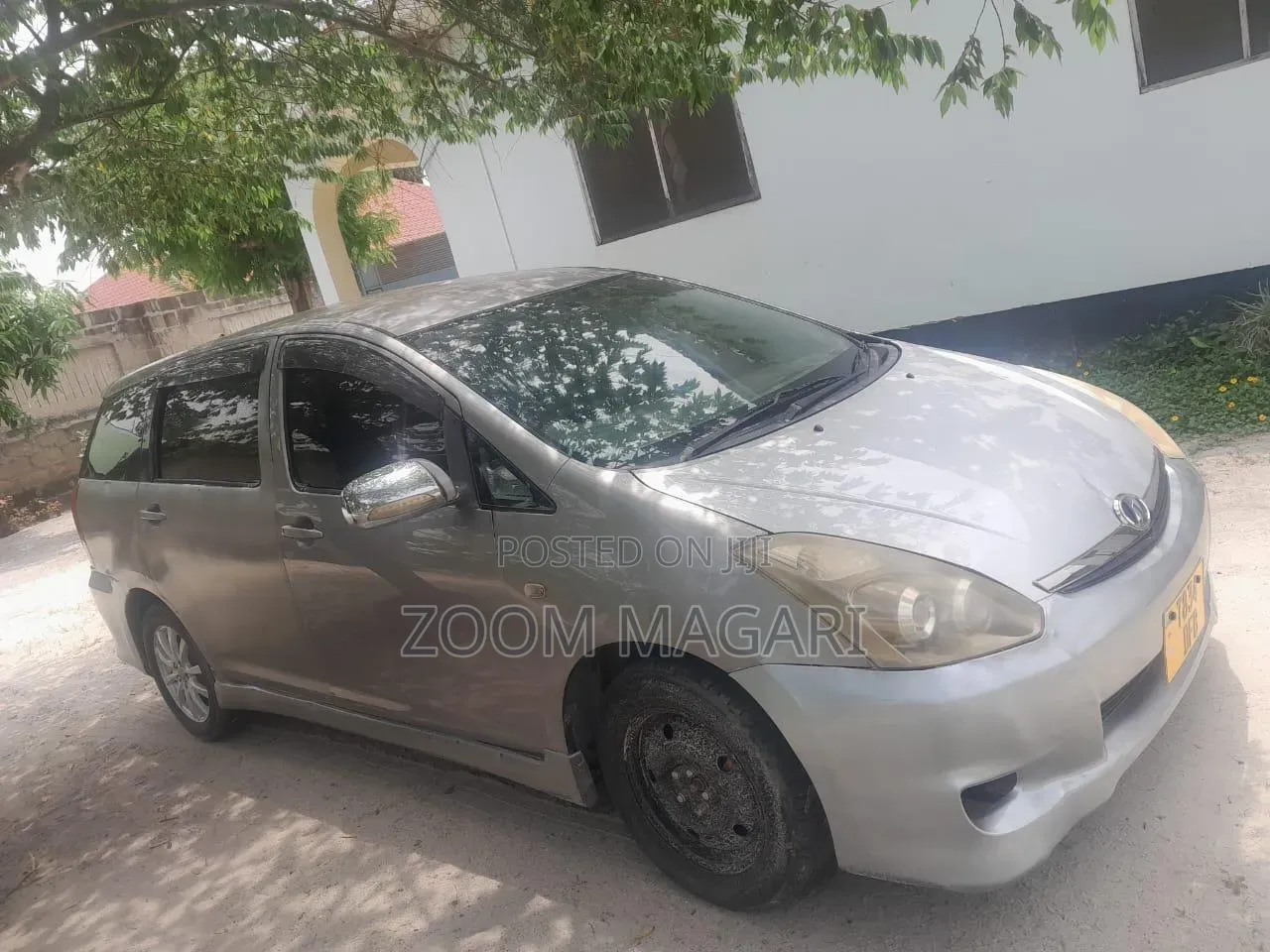 Toyota Wish 2005 Silver