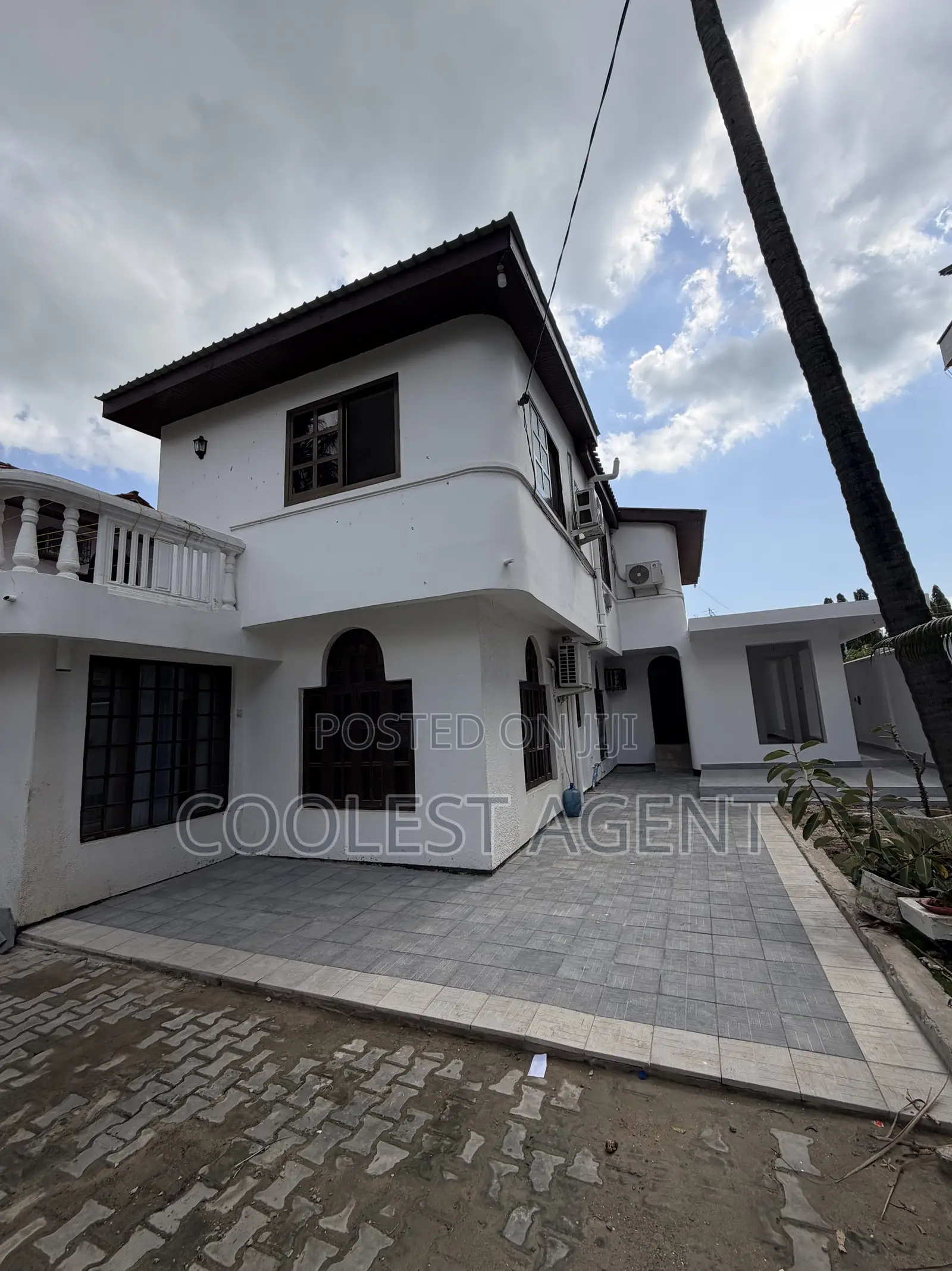 2bdrm Apartment in Coolest Estate, Mikocheni for rent