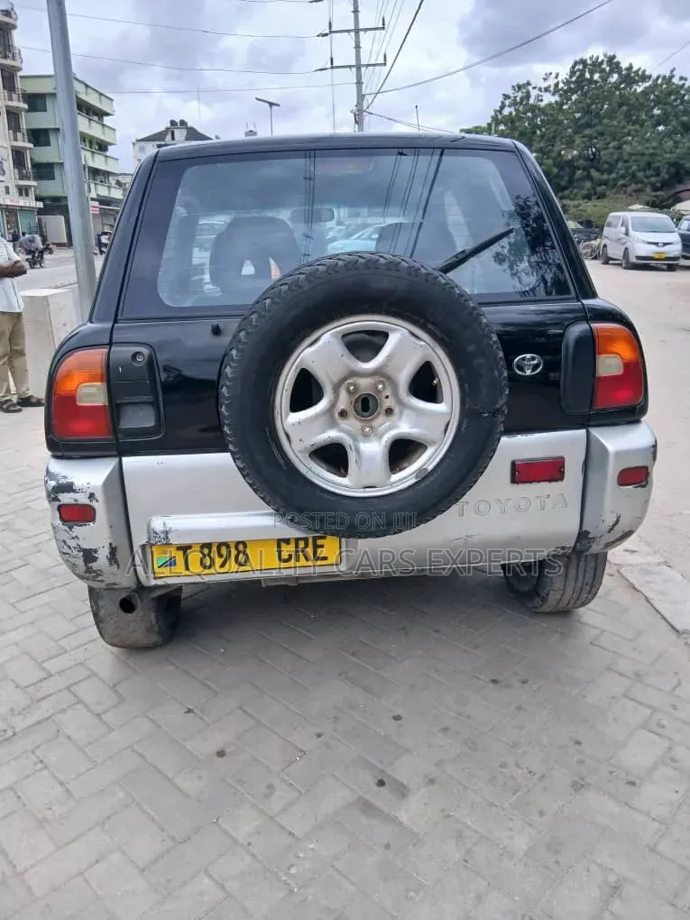 Toyota RAV4 1999