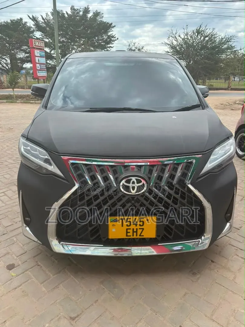 Toyota Vellfire 2018 Gray