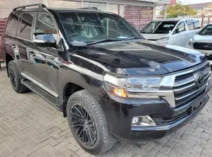 Toyota Land Cruiser 2021 Black
