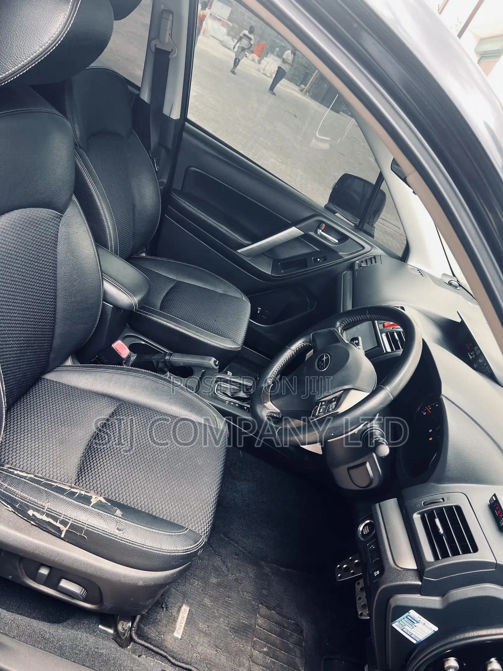 Subaru Forester 2012 Black