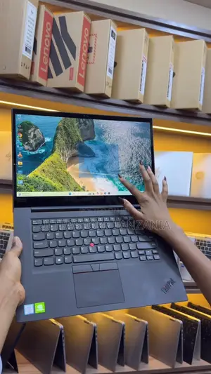 New Laptop Lenovo ThinkPad X1 16GB Intel Core i7 SSD 512GB