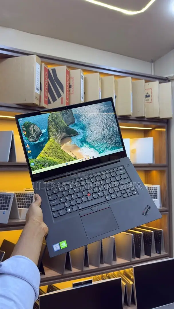 New Laptop Lenovo ThinkPad X1 16GB Intel Core i7 SSD 512GB