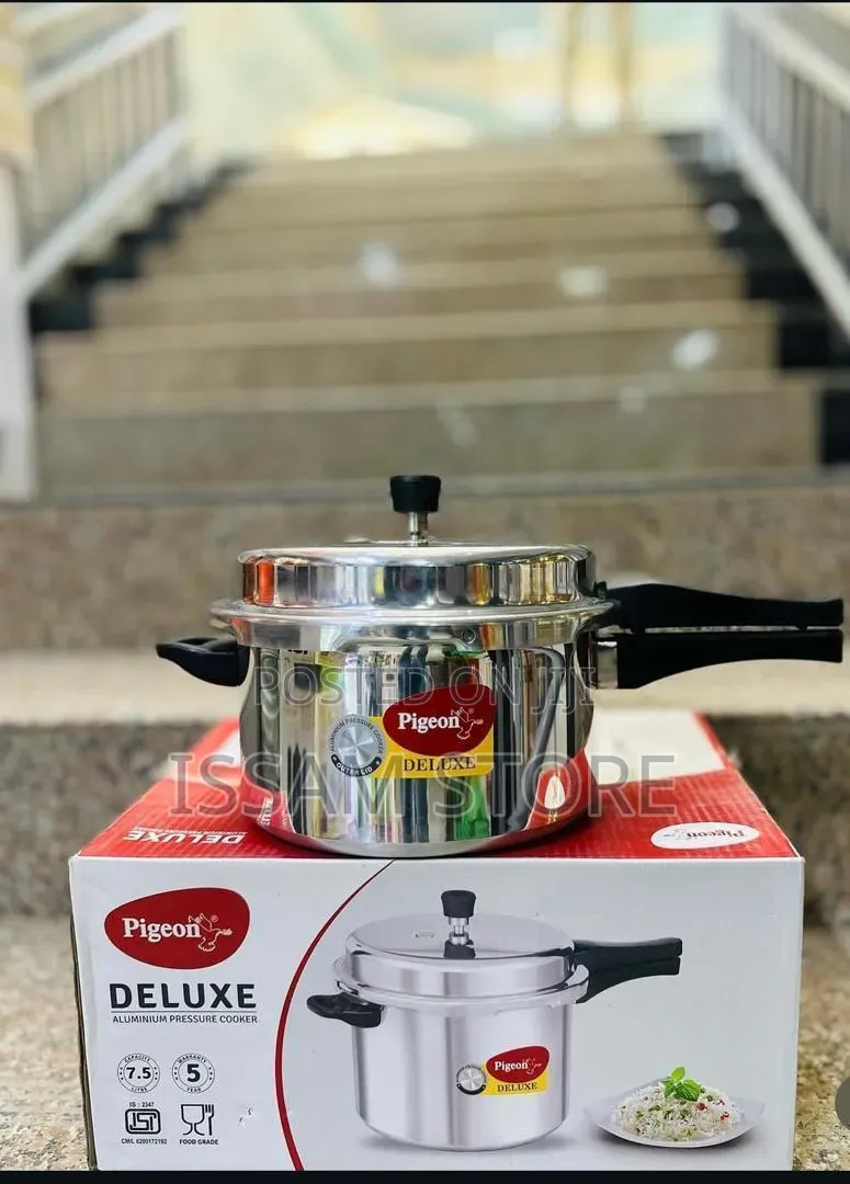 Deluxe Pressure Cooker