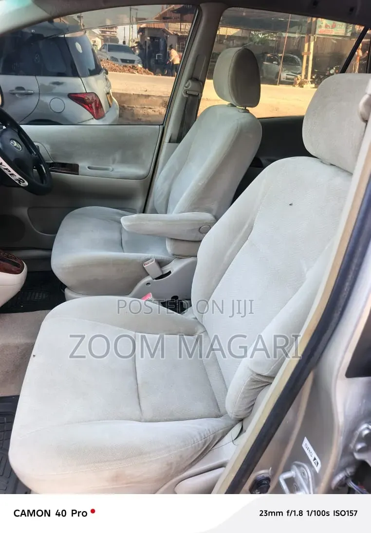 Toyota Corolla Spacio 2006 Silver