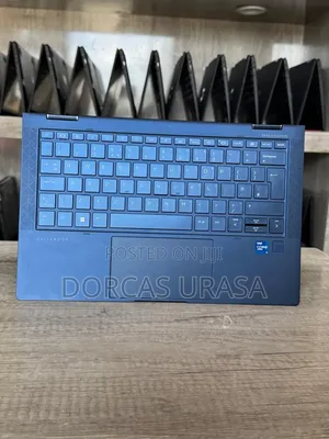 Laptop HP Dragonfly G2 16GB Intel Core i7 SSD 256GB