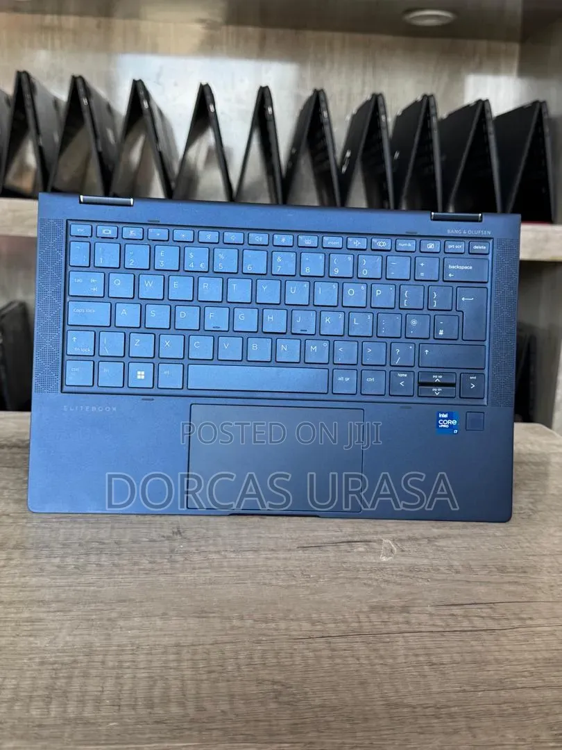 Laptop HP Dragonfly G2 16GB Intel Core i7 SSD 256GB