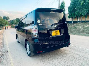 New Toyota Voxy 2009 Black