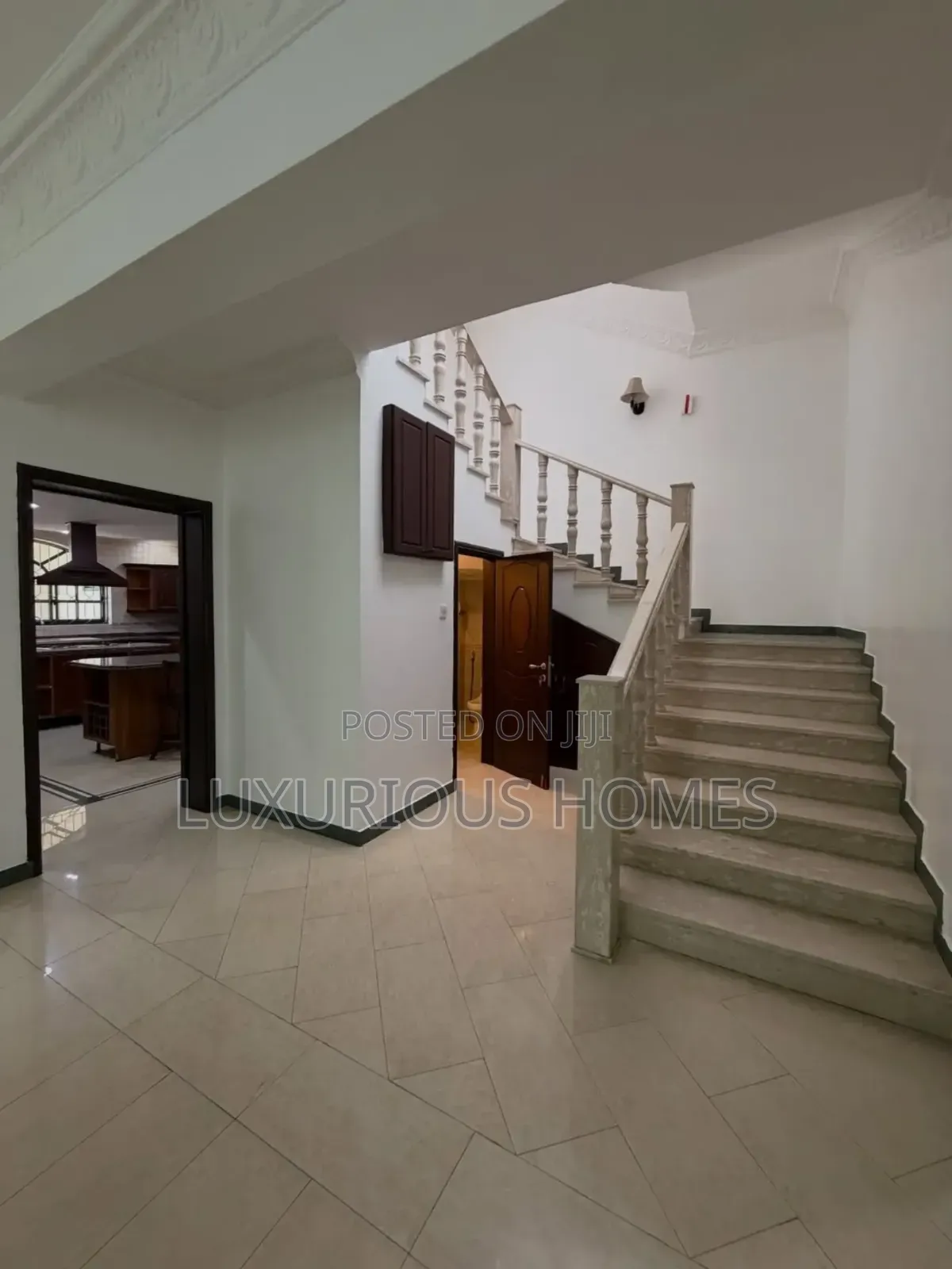Furnished 3bdrm Villa in Masaki for rent