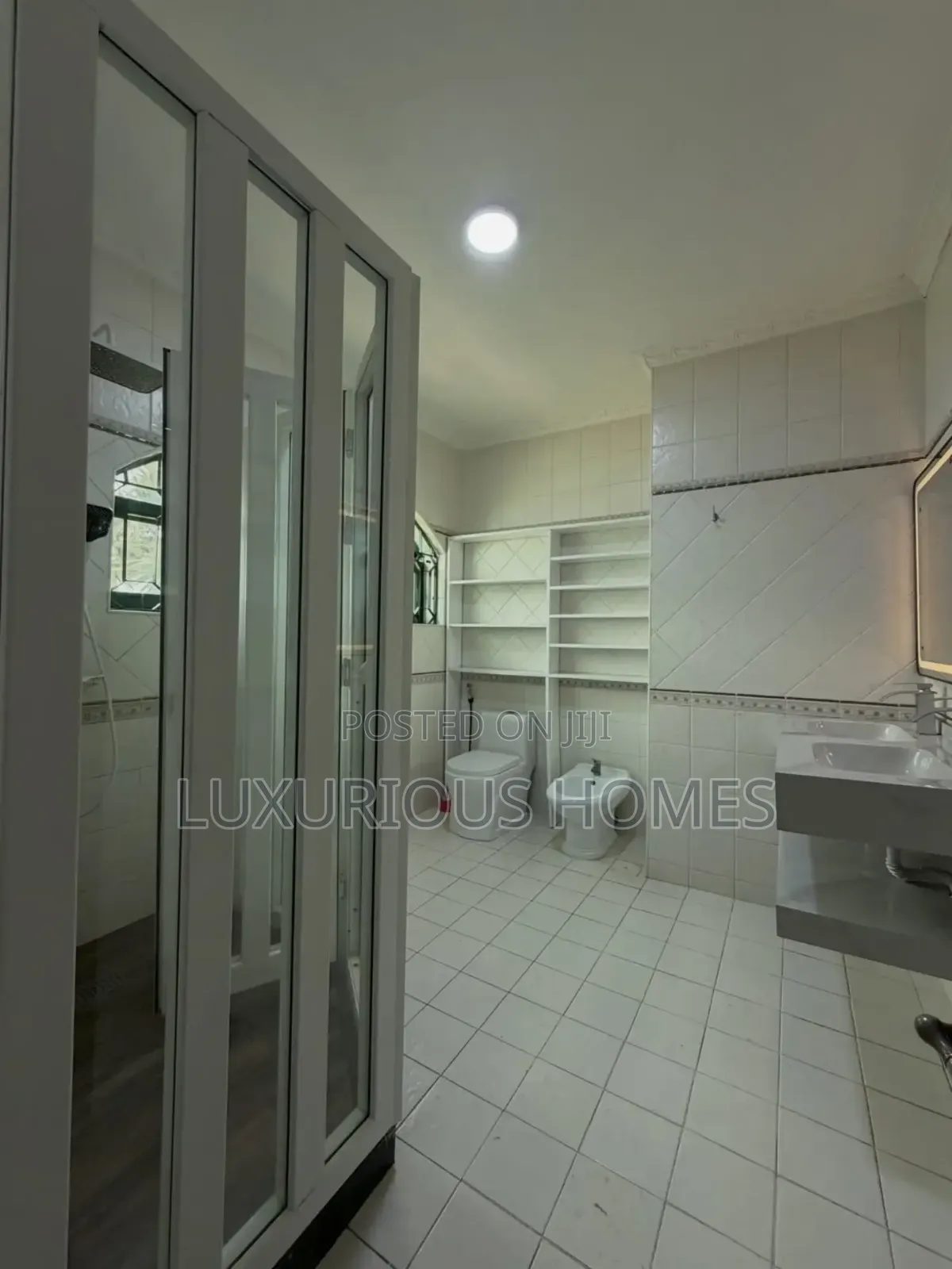 Furnished 3bdrm Villa in Masaki for rent