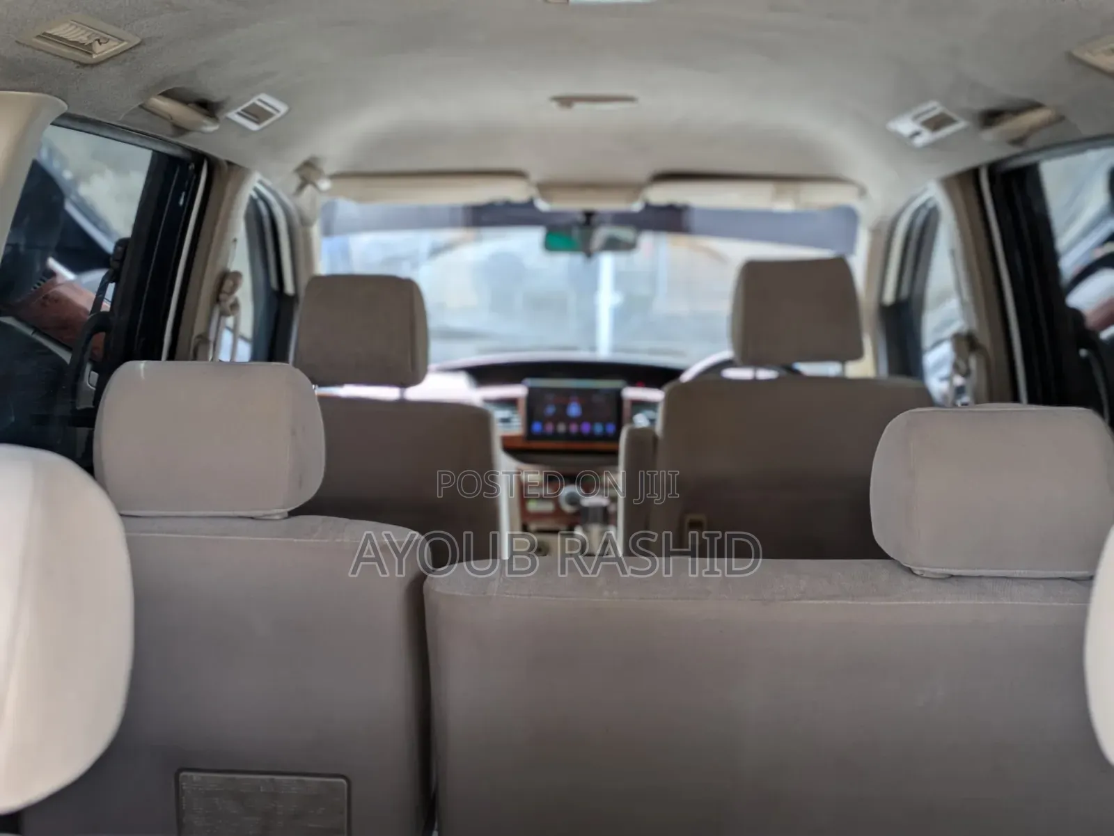 Toyota Noah 2005 White