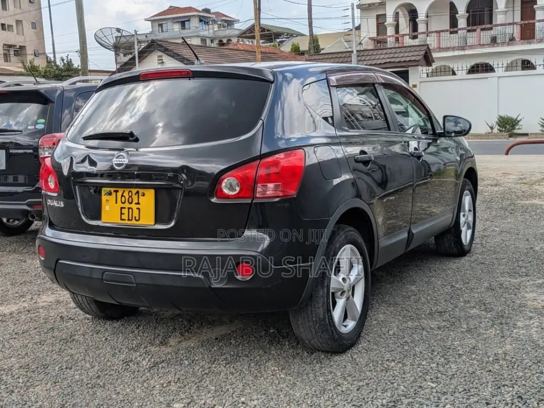 Nissan Dualis 2010 Black