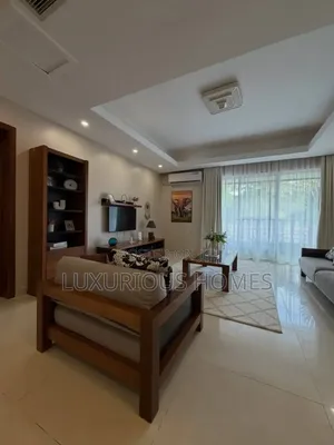 Furnished 2bdrm Apartment in Oyster Bay for rent