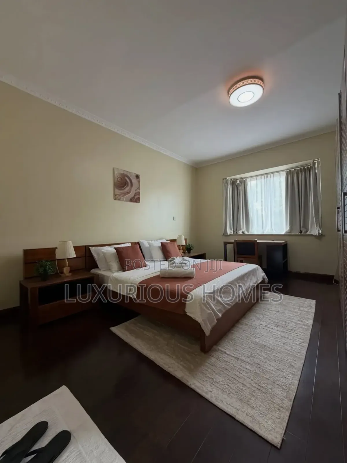 Furnished 2bdrm Apartment in Oyster Bay for rent