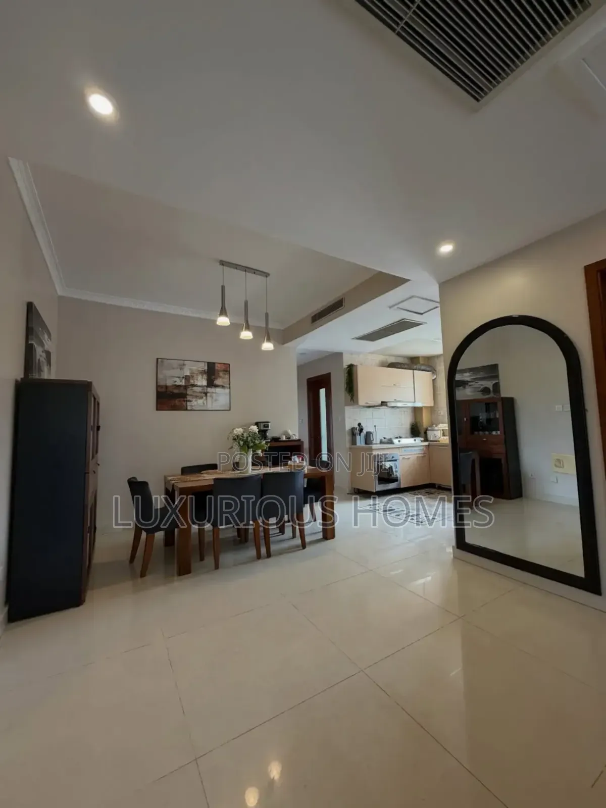 Furnished 2bdrm Apartment in Oyster Bay for rent